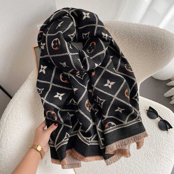 

designer classic double-sided imitation cashmere scarf for women versatile autumn and winter casual style large shawl simple fashionable war, Blue;gray