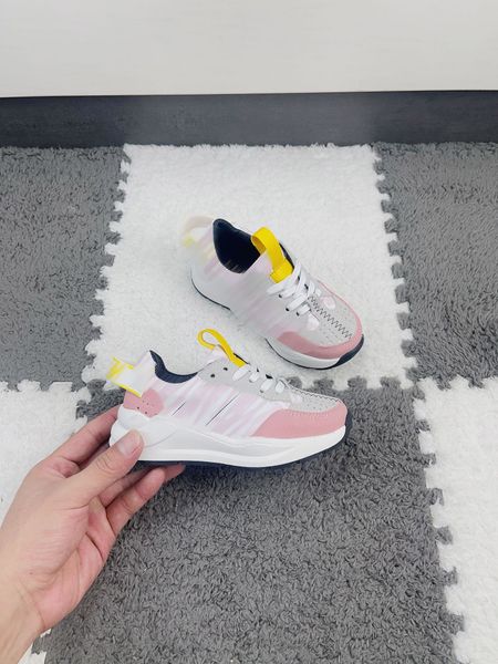 

pink color designer running shoes 2023fw brand sports shoes spring/summer 2023 new boy's board shoes high end kids sneakers newly fashi, Black;red