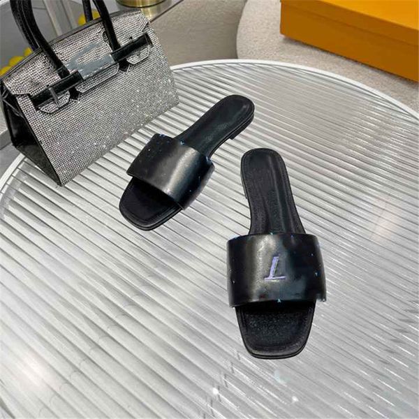 

fashion beach shoes 2023 luis summer men's and women's cartoon shoes alphabet logo casual slippers vuttonity 09-004