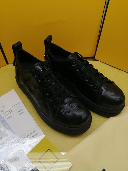 

luxury designer casual shoes embossed trainer sneaker triple white pink sky blue black green yellow denim low virgil overlays mens sneakers