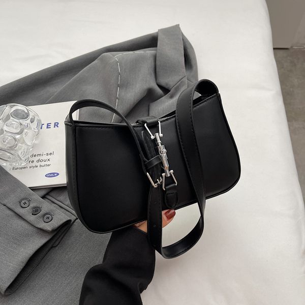 

armpit bag classic leather luxury women's handbag designer small square bag