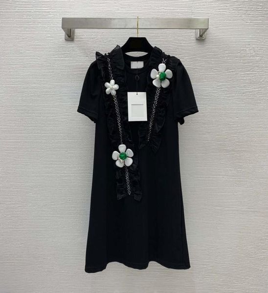

6  2022 dress springsummer dress crew neck crew sleeve green black brand same style empire womens dress fashion weilan2061629