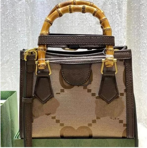 

2023 new luxury designer handbag shopping bag bamboo leather handbag shoulder bag women's men's handbag crossbody bag fashion purs