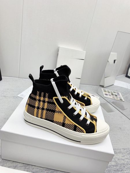 

designer luxury brand women's casual shoes 2023 new stripe checker print flat high shoes breathable sports shoes size 36-40, Black