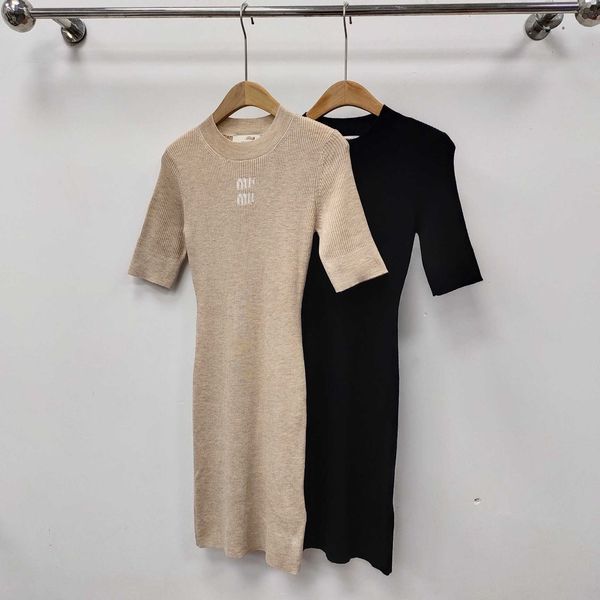 

women's 23ss women's 5/4 sleeve knitted dress letter slim fit waist show slim pullover hair, White;black