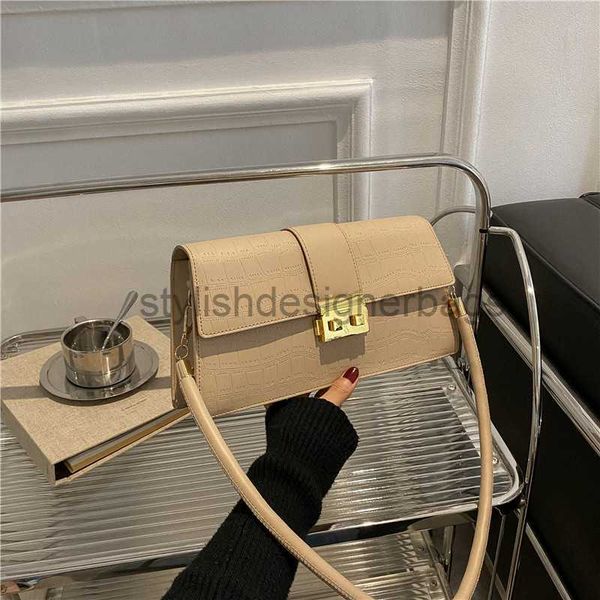 

western style bag for 2023 autumn and winter new korean version trendy simple lock buckle underarm womenstylishdesign