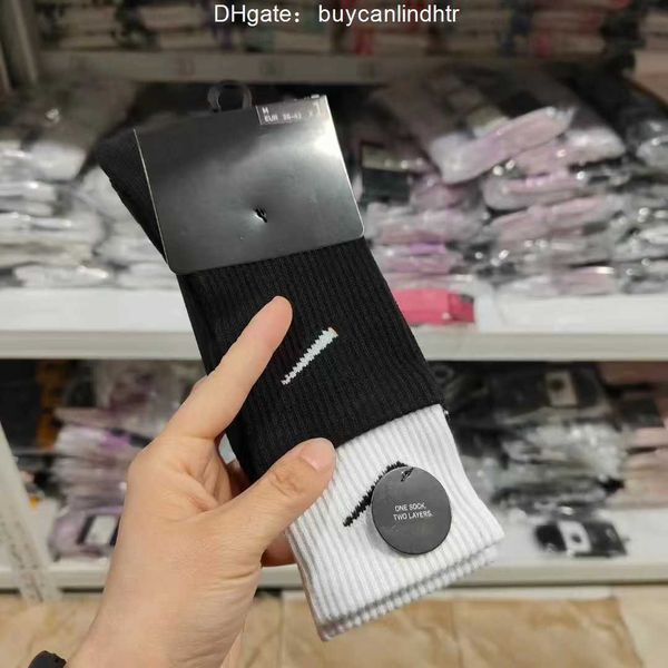 

fashion brand mens cotton socks classic black white women men breathable mixing football basketball sports ankle sock winter for male sockes