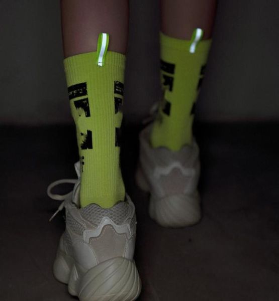 

mens fashion terry sock street hiphop arrow warning line socks heel calibration reflective trendy men039s and women039s bun3593929, Black
