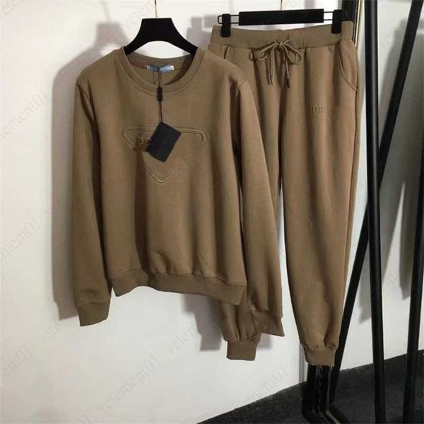 

designer tracksuit women three-dimensional triangle letters long-sleeved pullover sweatshirt elastic waist casual sweatpants two piece set t, Gray