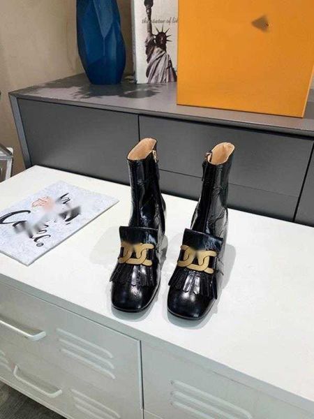 

designer boots women shoes luxury elegant metal chain fashion good matching 5 cm heel size for 35-40, Black