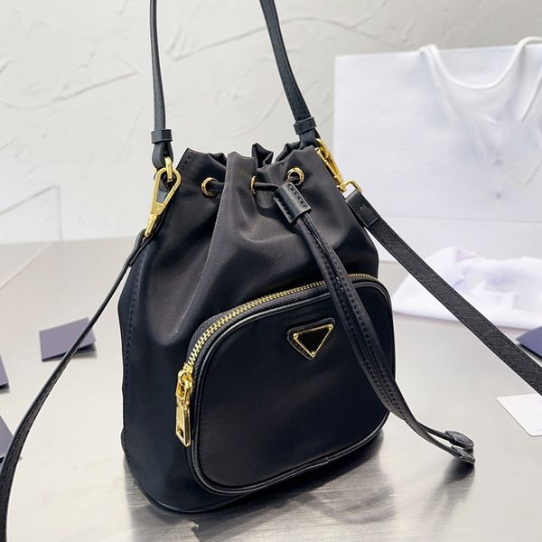 

designer rope-drawing shoulder bucket bag women luxurys vintage black pink blue recycled nylon glossy leather crossbody tote bags