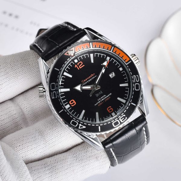 

watches the quartz watch seahorse three pin is selling well, Silver
