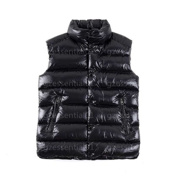 

designer puffer vest mens gilet warm goose vests classic handsome high neck sleeveless jackets fashion down gilets men designers, Black;white