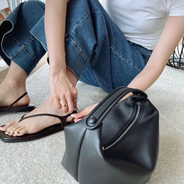 

evening bags the luxury brand row bag cowhide mini handbag lunch box design lcu type the commuting simple row shoudler 230803