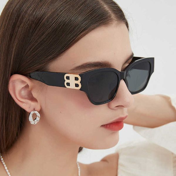 

b-line fashion small box for women's new ins personalized glasses show sunglasses trend, White;black