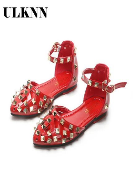 

ulknn summer girls sandals 2020 new fashion rivet breathable princess shoes for children soft bottom hollow pointed shoes8990233, Black;red