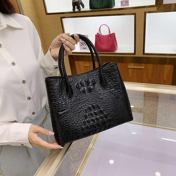 

premium texture crocodile grain women's bag autumn and winter new crossbody bag large bag fashion shoulder bag ladies handbag briefcase