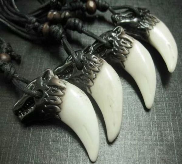

20 pcs wolf necklace gothic punk biker jewelry gift012348778983, Silver