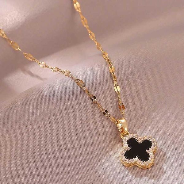 

tiktok same titanium steel black and white four leaf clover necklace light luxury new female fashion niche design versatile pendant chain, Silver