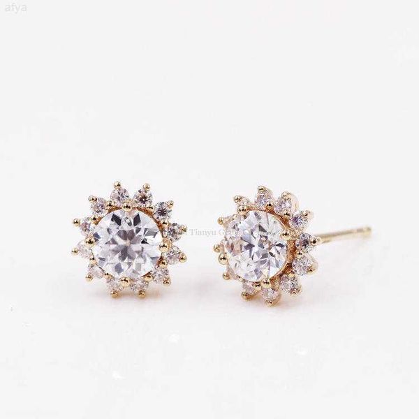 

yadis custom flower 14k 18k old europe moissanite diamond stud earings, Golden