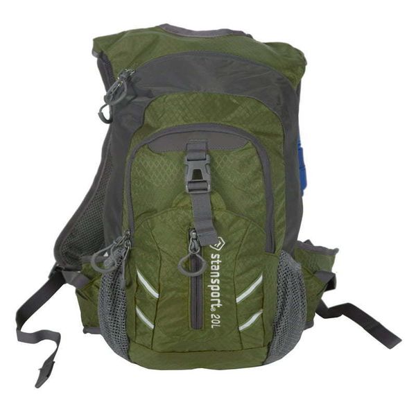 

backpack daypack with hydration bladder 20 liter olive 230803