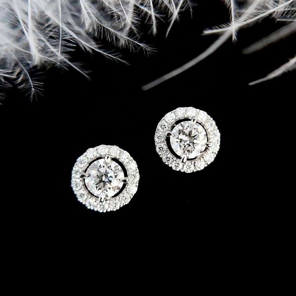 

xinfly wholesale gia 0.60ct + 0.22ct diamond 18k pure gold stud, Golden