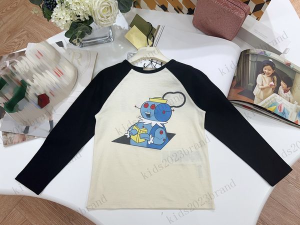 

2023fw autumn sweatshirts long sleeve shirts round neck t shirts white and black color match sweatshirt brand designer cotton kids t shirts
