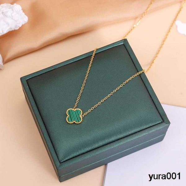

designer jewelry for woman van clover necklace chains 14k gold plated valentine's day engagement ornaments suitable for women and girls, Silver