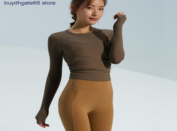 

2022 fashion yoga brand 's women's t shirt spring summer new breathable quick drying long sleeve slim skin sports open bey short f, White
