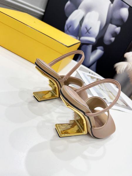 

designer sandal women channel slides platform beach outdoor leather flip flop flat sandals hawaii style sandal for summer beach casual light, Black