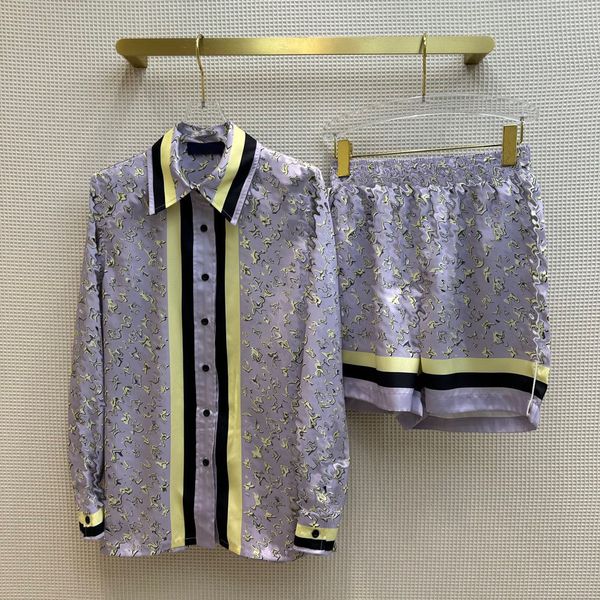 

2023 luxury women's two piece shorts fashion women casual suit long sleeve lapel loose shirts high waist shorts two piece set tracksui, White