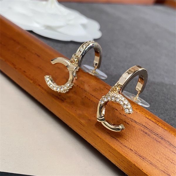 

high-quality gold earrings stud c earing luxury women ccity diamond pearl earring designer jewelry woman 5634345, Golden;silver