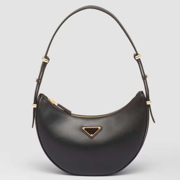 

2023 new designer bag women's underarm handbag classic design crescent outgoing small fashion one shoulder light luxury and high sense