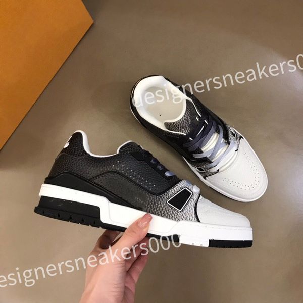 

2023 new fashion men casuals shoes thick bottoms running sneakers popular elastic band low leather designer outdoor run casual athletic sho, Black