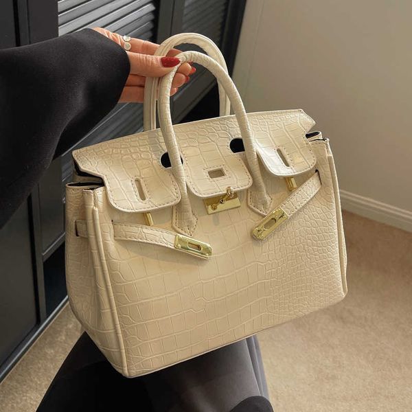 

luxury designer h ermes brikis's handbags for sale large capacity bag women's summer 2023 new trendy crossbody stone pattern handb