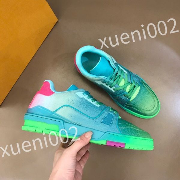 

2023 new luxury designer fashion cowhide men women sneakers fashion trend casual shoes summer mens board shoes sports shoes rd0632, Black