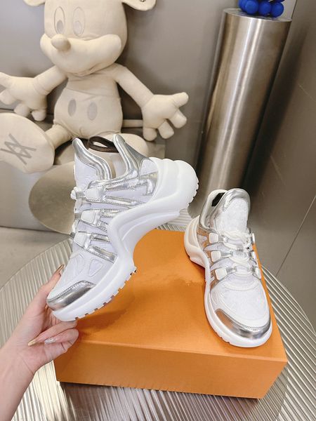 

luxury brand casual shoes genuine leather vintage classic plaid trainer sneakers berry stripe shoes fashion trainer men and women color 0731, Black