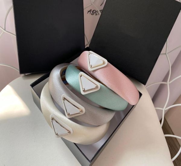 

designer women man sponge headbands hair bands elastic letter headband sports fitness wedding head wrap with gift box6888231, Silver