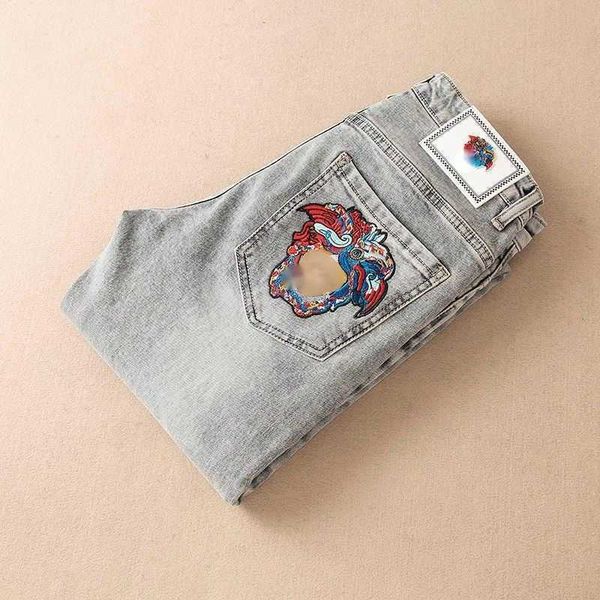 

men's jeans oversized mens jeans vers designer pants medusa embroidered denim trousers hip hop loose sweatpants 4xl 5xl 6xl----, Blue