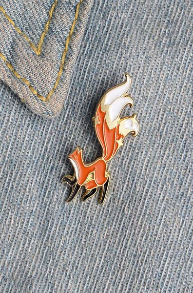 

lovely red fox brooches cartoon animal with tail up enamel pins alloy brooch for girls denim shirt badge jewelry gift friend acces3427520, Gray