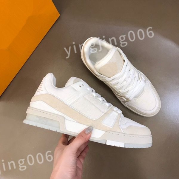 

2023 new luxury casual shoes travel leather elastic sneaker fashion lady flat designer running trainers letters woman shoe platform men gym, Black