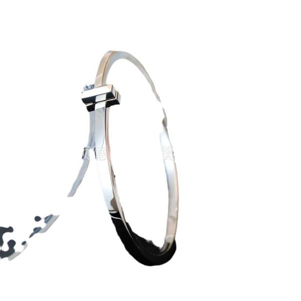 

brand v gold high edition double t letter clasp bracelet t1 room diamond wide yiyang qianxi same style top, Black