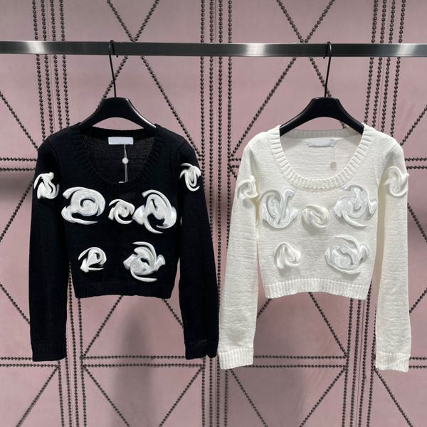 

luxury fashion o-neck long sleeve knitted women sweater pattern jacquard single breasted solid knitwear, White;black