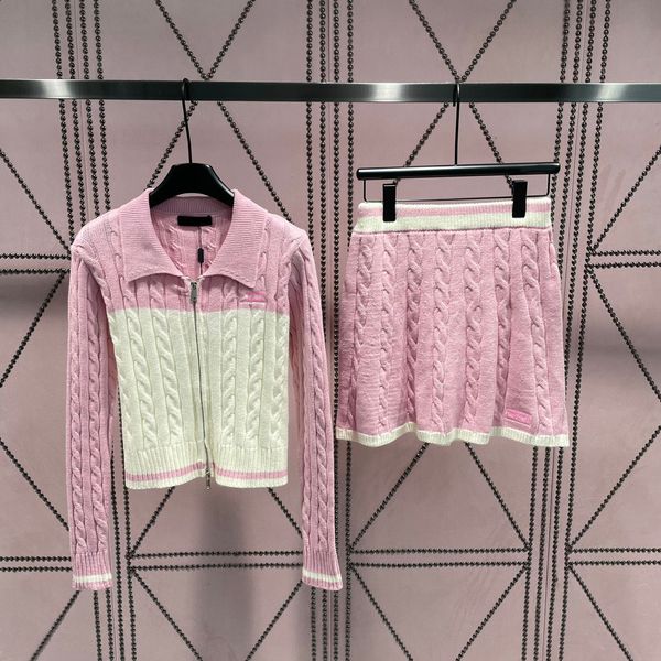 

runway two piece knit set designer autumn 2 two piece set fashion sweet women long sleeves lapel zip high waist skirt 2023, White