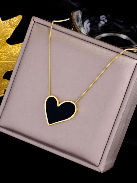 

new designer necklace for women trendy jewelry love necklaces fashion jewelry custom chain elegance heart pendant necklaces gifts, Silver