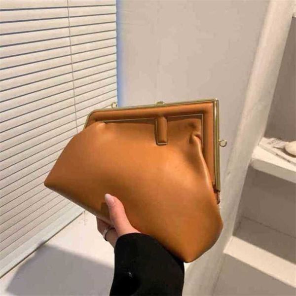 

urban simple and fashionable style shoulder atmospheric small square irregular clf2