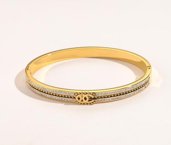 

classic fashion style bracelets women bangle luxury designer jewelry crystal 18k gold plated stainless steel lovers gift bangles m5073529, Black