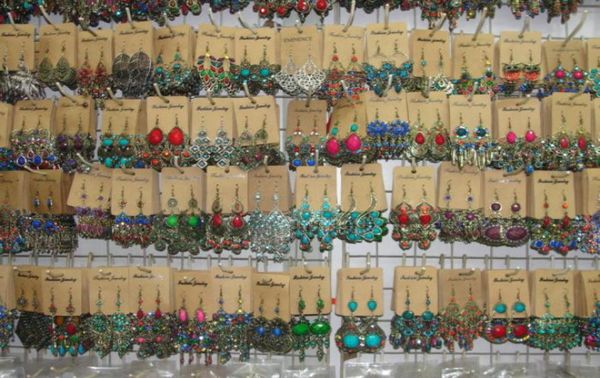

2017 new fashion jewelry random mix 12 style 12pairslot vintage tibetan silverbronze resin gem drop earings dangle earrings7911252, Silver