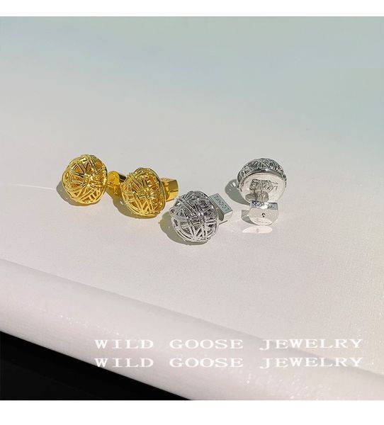 

Designer Jewelry Women's Earrings Fashion Designer Earrings Gold Silver 2 Color Hollow Ball Design Fashion Earrings Luxury Men's and Women's Holiday Gift 9292