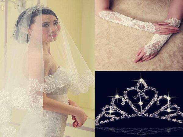 

selling 2014 3 pieces lace appliqued wedding veils comb with crown half gloves 9778097, Black